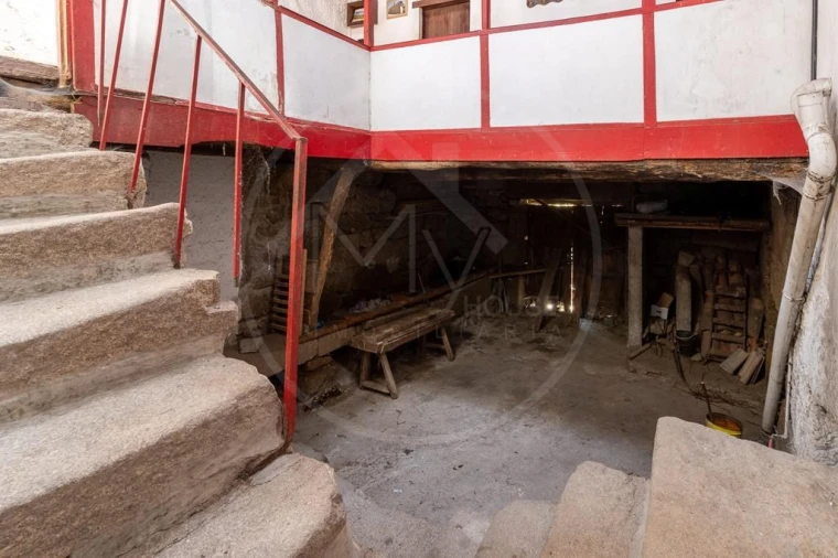 Moradia para Venda em Telões Foto 17