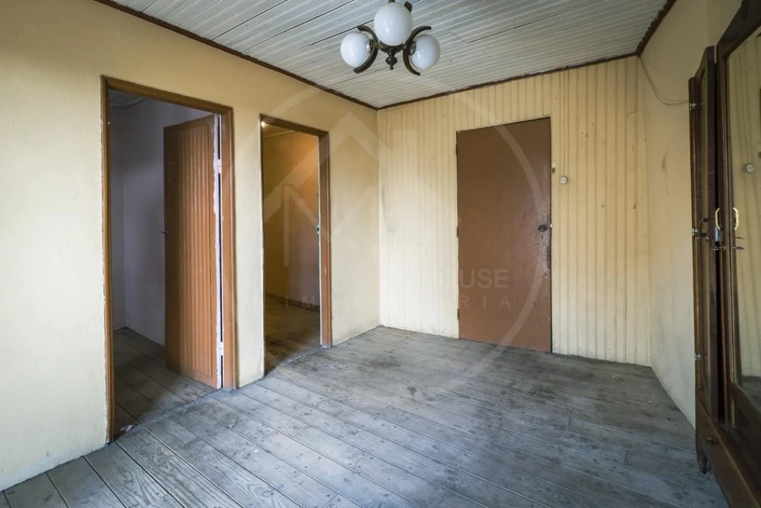 Moradia T4 para Venda em Vreia de Jales Foto 16