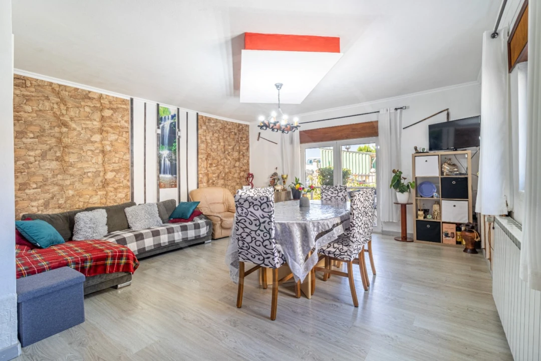 Moradia T3 para Venda em Bornes de Aguiar Foto 5