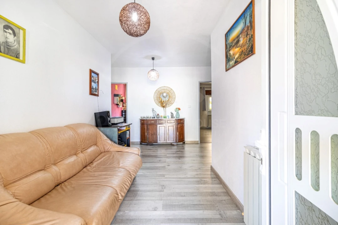 Moradia T3 para Venda em Bornes de Aguiar Foto 11