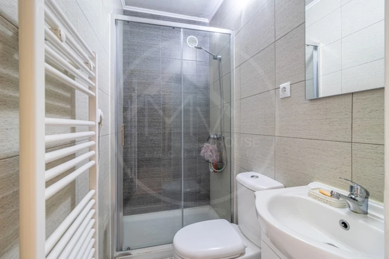 Moradia T3 para Venda em Bornes de Aguiar Foto 10