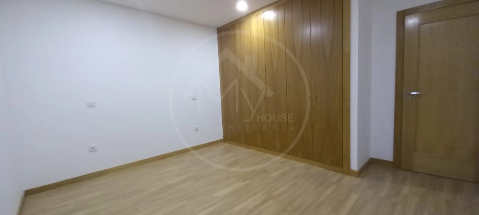 Moradia T3 para Venda em Refontoura Foto 14