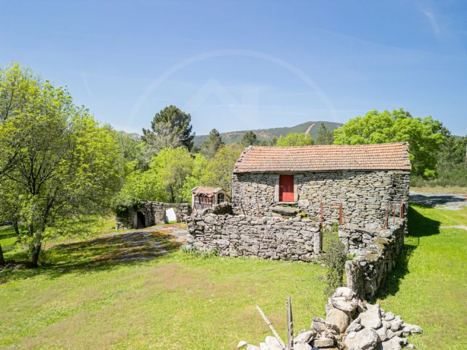 Quinta para Venda em Bornes de Aguiar Foto 3