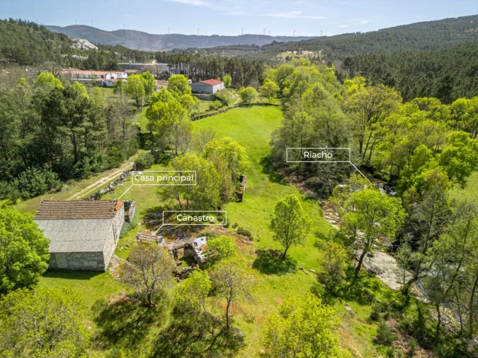 Quinta para Venda em Bornes de Aguiar Foto 2