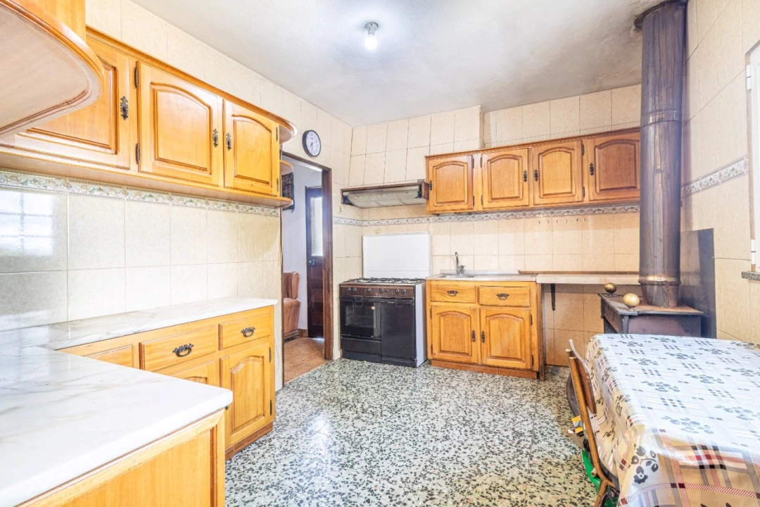 Moradia T3 para Venda em Bornes de Aguiar Foto 6