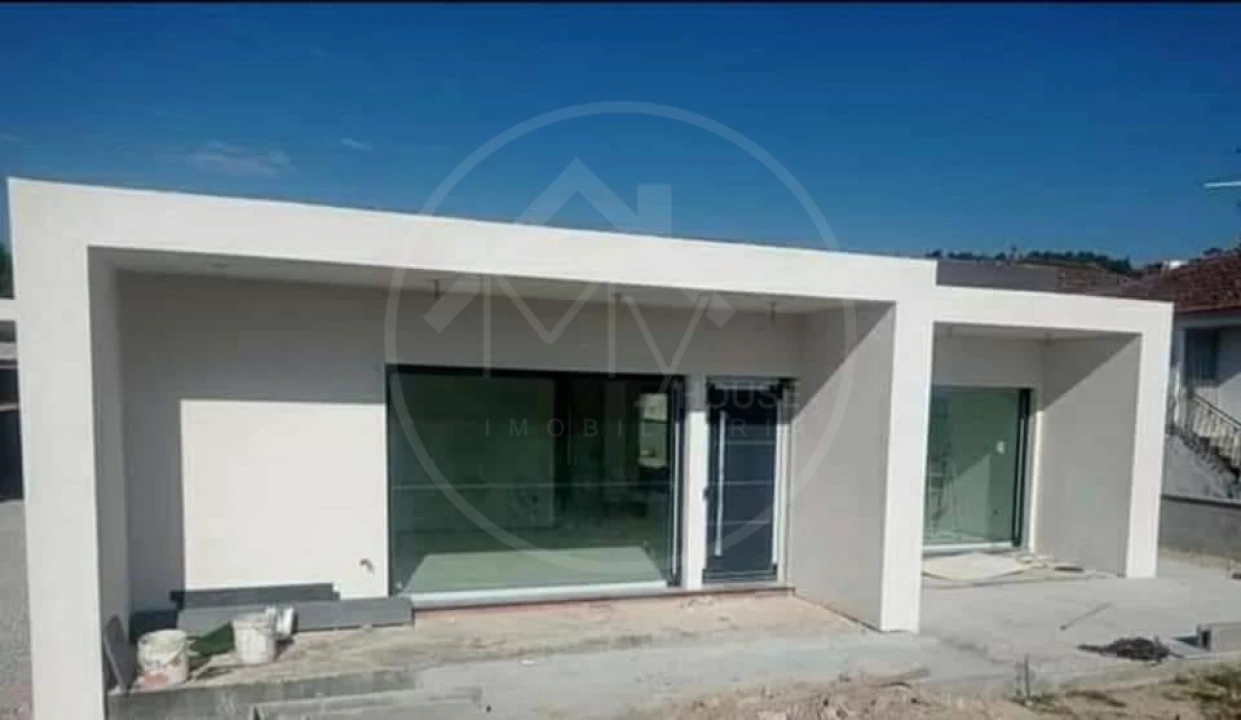 Moradia T3 para Venda em Santa Cruz/Trindade e Sanjurge Foto 5