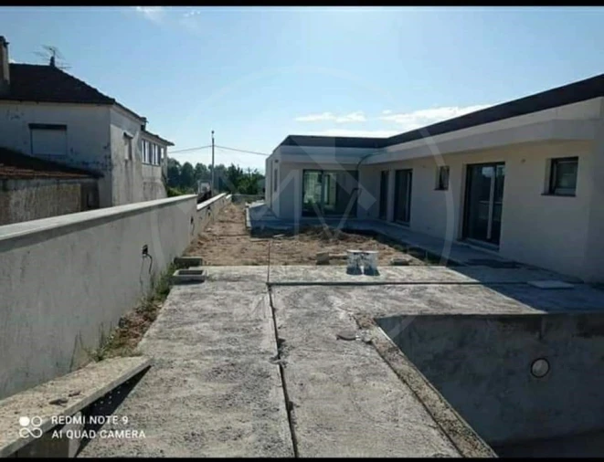 Moradia T3 para Venda em Santa Cruz/Trindade e Sanjurge Foto 14