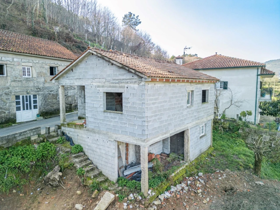 Moradia para Venda em Salvador e Santo Aleixo de Além-Tâmega Foto 2