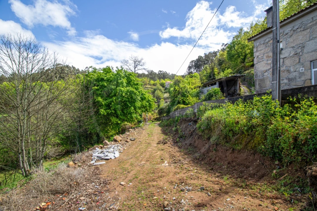 Moradia para Venda em Salvador e Santo Aleixo de Além-Tâmega Foto 3