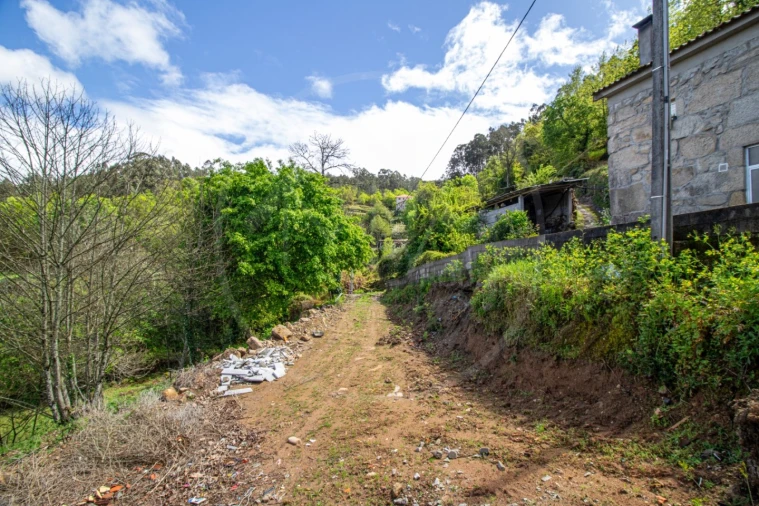 Moradia para Venda em Salvador e Santo Aleixo de Além-Tâmega Foto 3