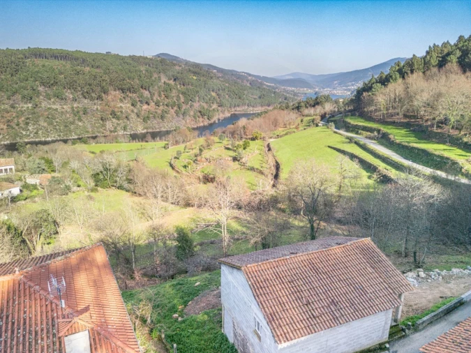 Moradia para Venda em Salvador e Santo Aleixo de Além-Tâmega Foto 12
