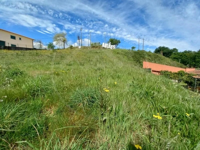Terreno para Venda em Airães Foto 2