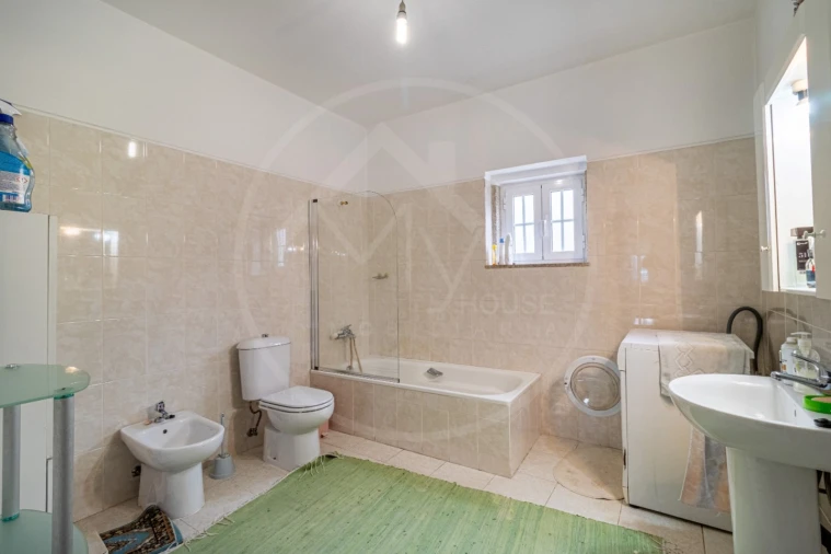 Moradia T3 para Venda em Cerva e Limões Foto 6