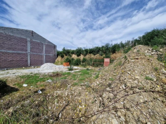 Terreno para Venda em Friande Foto 2