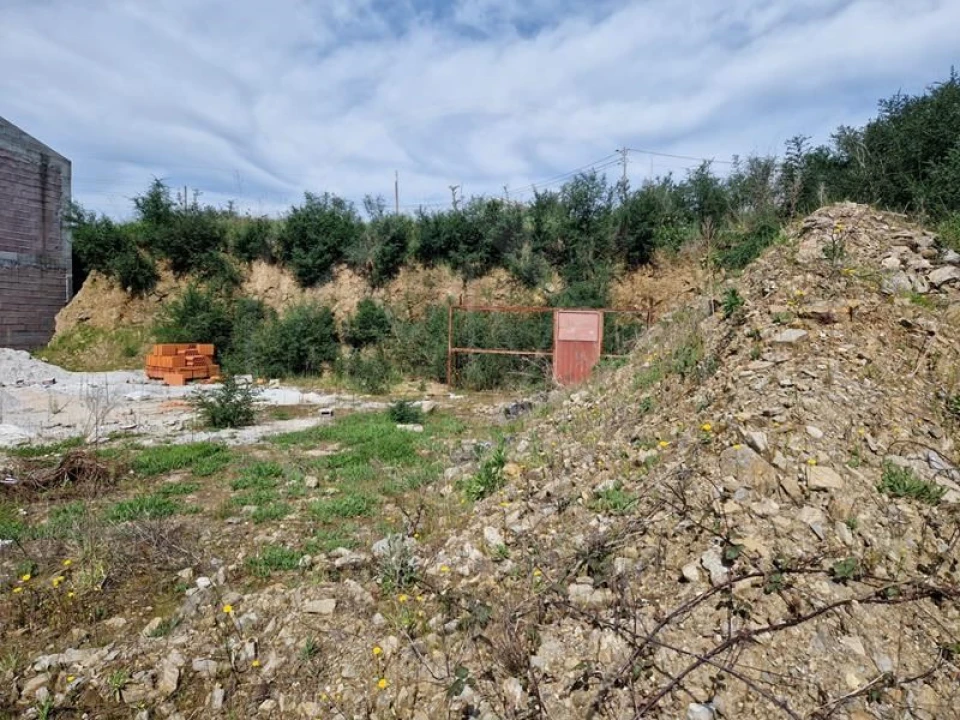 Terreno para Arrendamento em Friande Foto 3