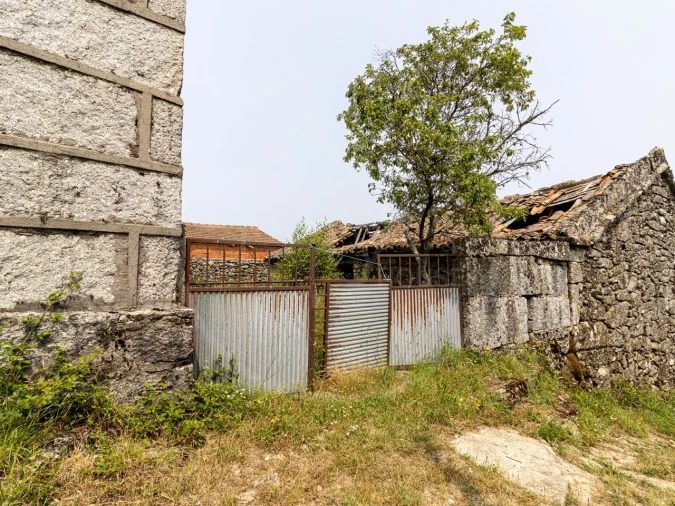 Moradia T3 para Venda em Alvão Foto 5