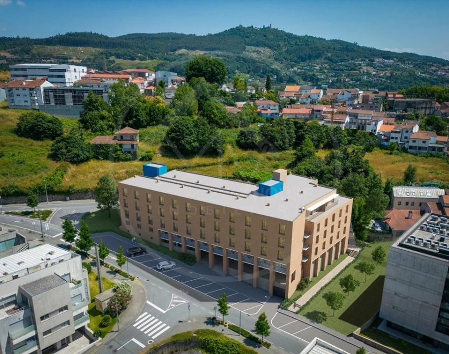 Apartamento T2 para Venda em Azurem Foto 2