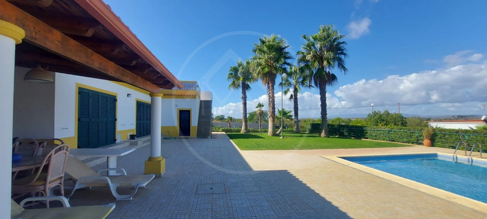 Quinta T9 para Venda em Guia Foto 1