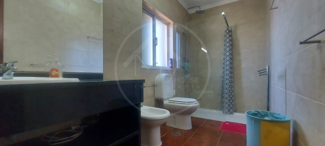 Quinta T9 para Venda em Guia Foto 25