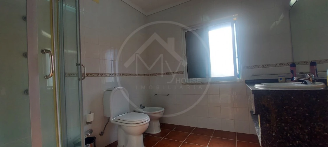 Quinta T9 para Venda em Guia Foto 43