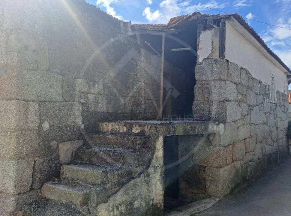 Moradia T5 para Venda em Vila Pouca de Aguiar Foto 3