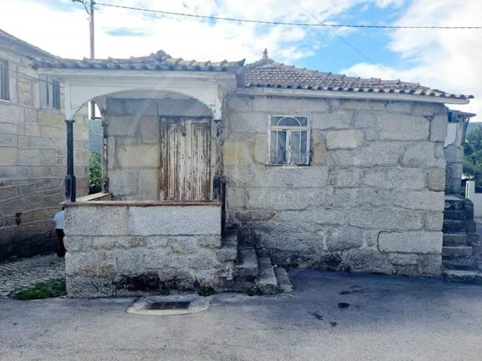 Moradia T5 para Venda em Vila Pouca de Aguiar Foto 2