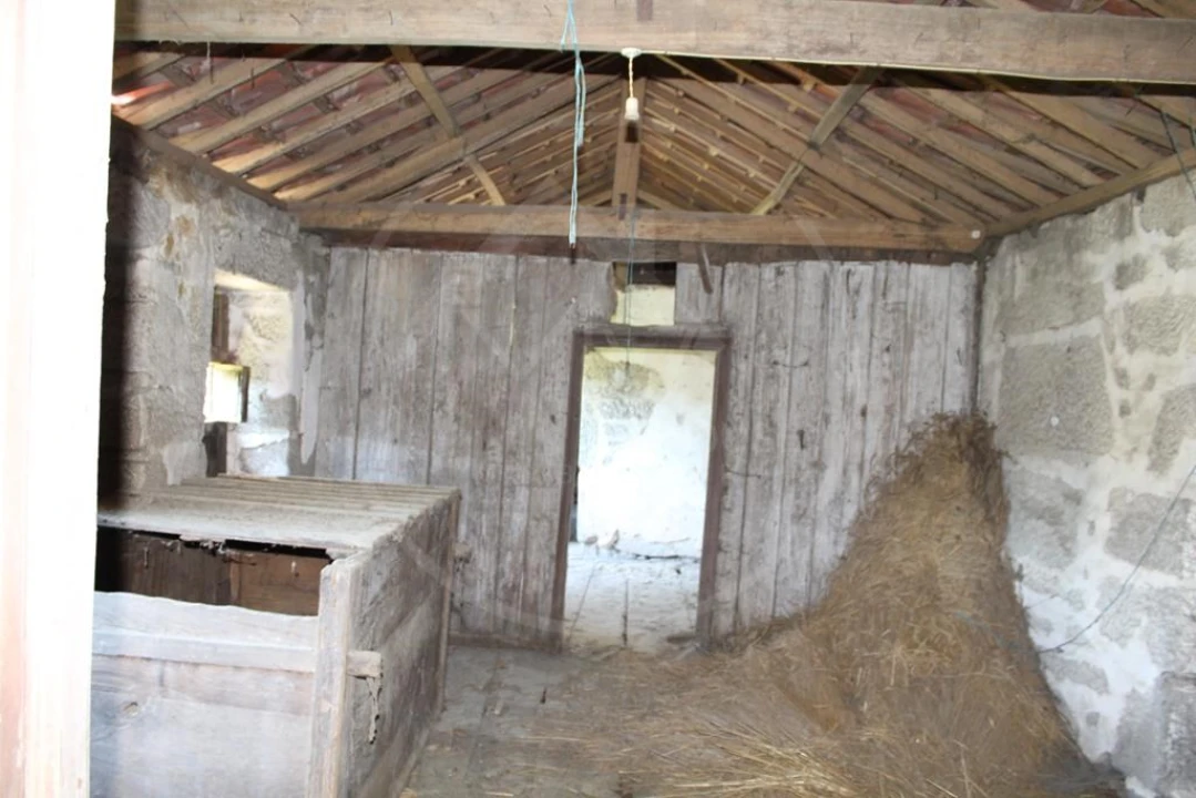 Moradia para Venda em Cavez Foto 7