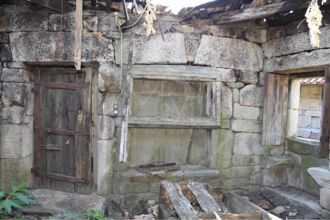 Moradia para Venda em Cavez Foto 17