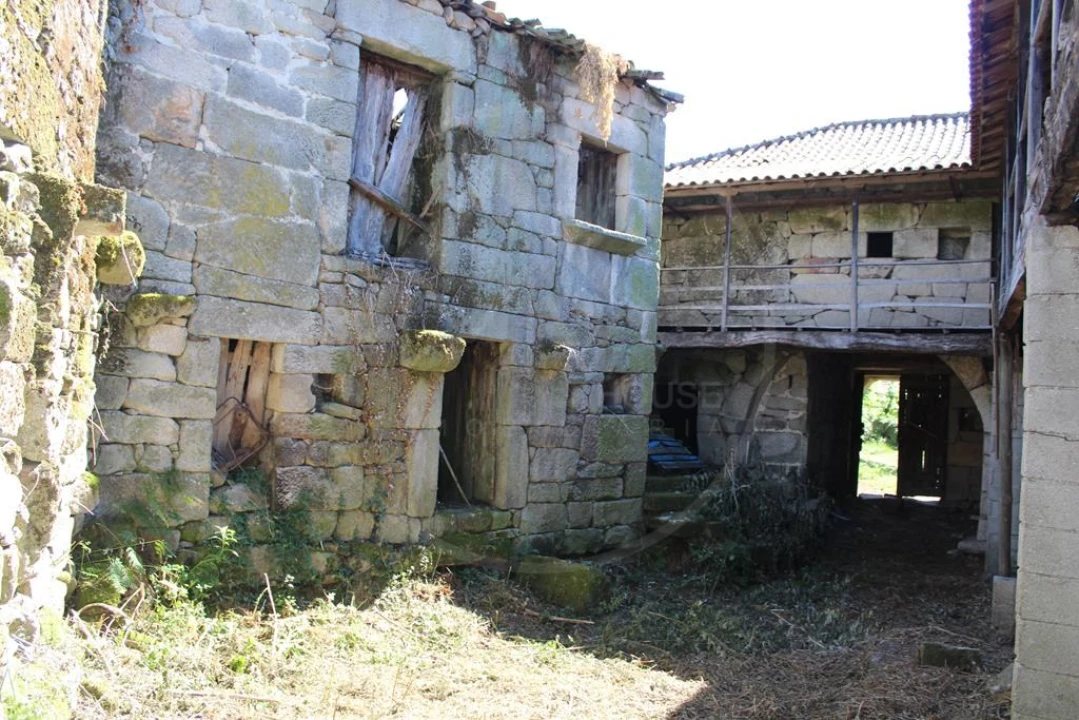 Moradia para Venda em Cavez Foto 26