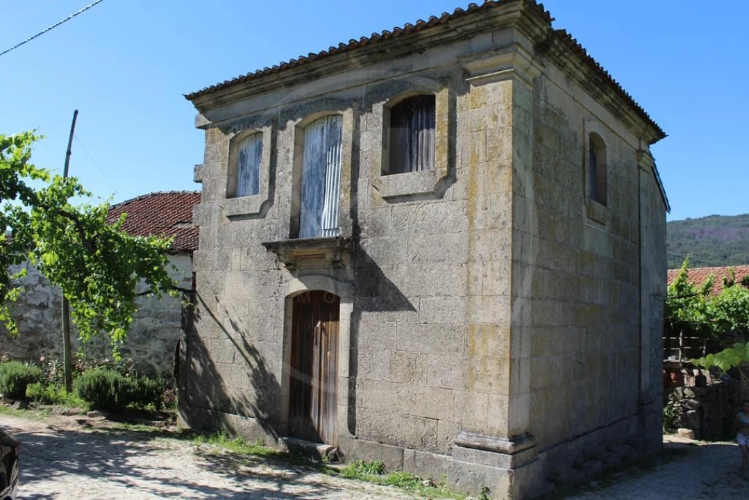 Moradia para Venda em Cavez Foto 36