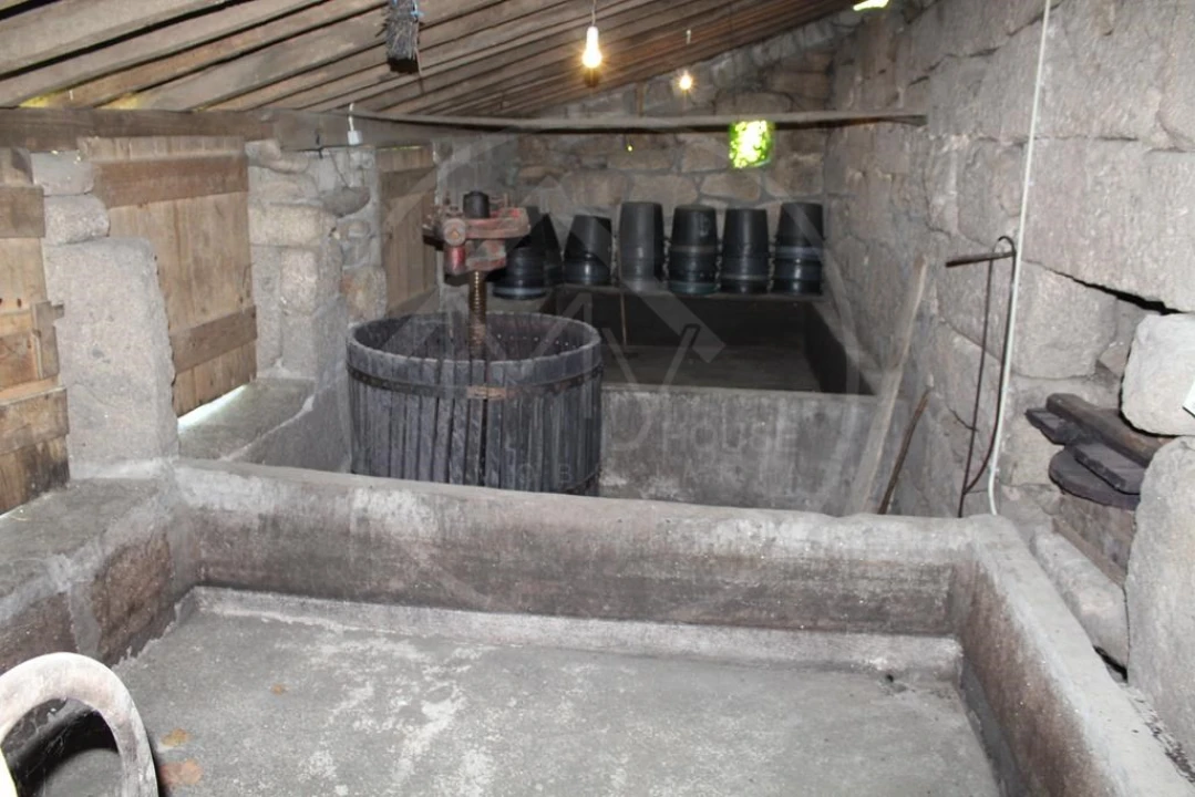 Moradia para Venda em Cavez Foto 42