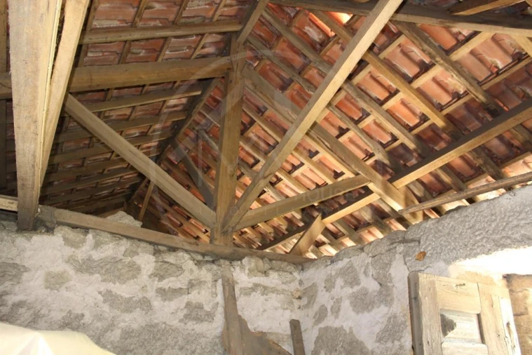 Moradia para Venda em Cavez Foto 8