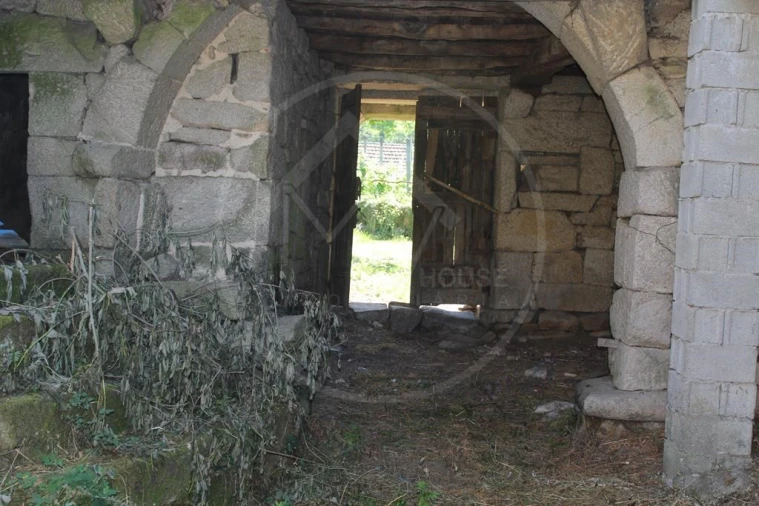 Moradia para Venda em Cavez Foto 24