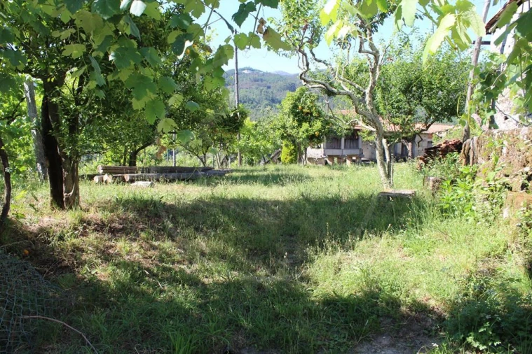 Moradia para Venda em Cavez Foto 34