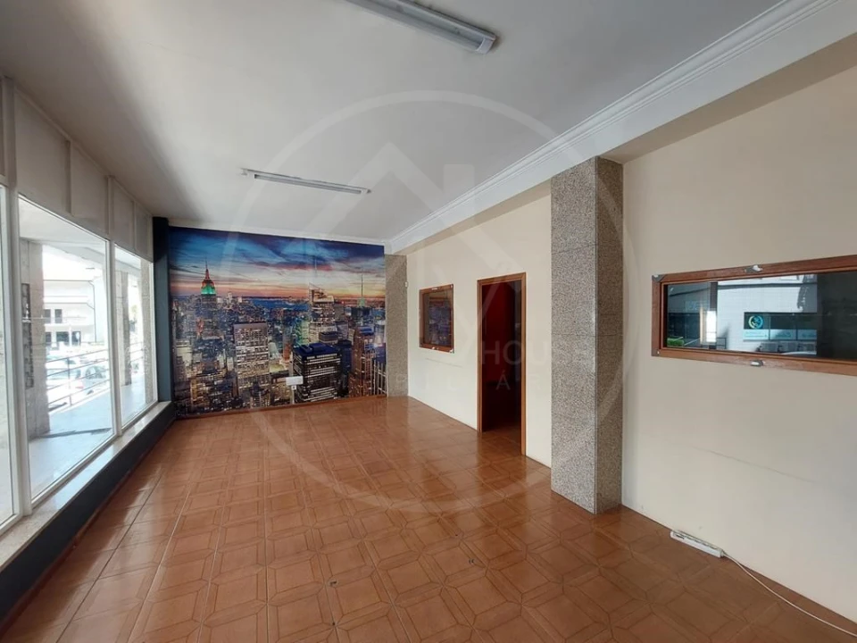 Loja para Venda em Nossa Senhora da Conceição, São Pedro e São Dinis Foto 3