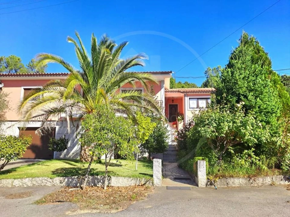 Moradia T3 para Venda em Vidago, Arcossó, Selhariz, Vilarinho Paranheiras Foto 1