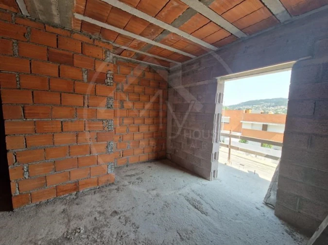 Moradia T4 para Venda em Cepães e Fareja Foto 5