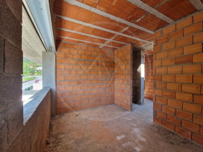 Moradia T4 para Venda em Cepães e Fareja Foto 8