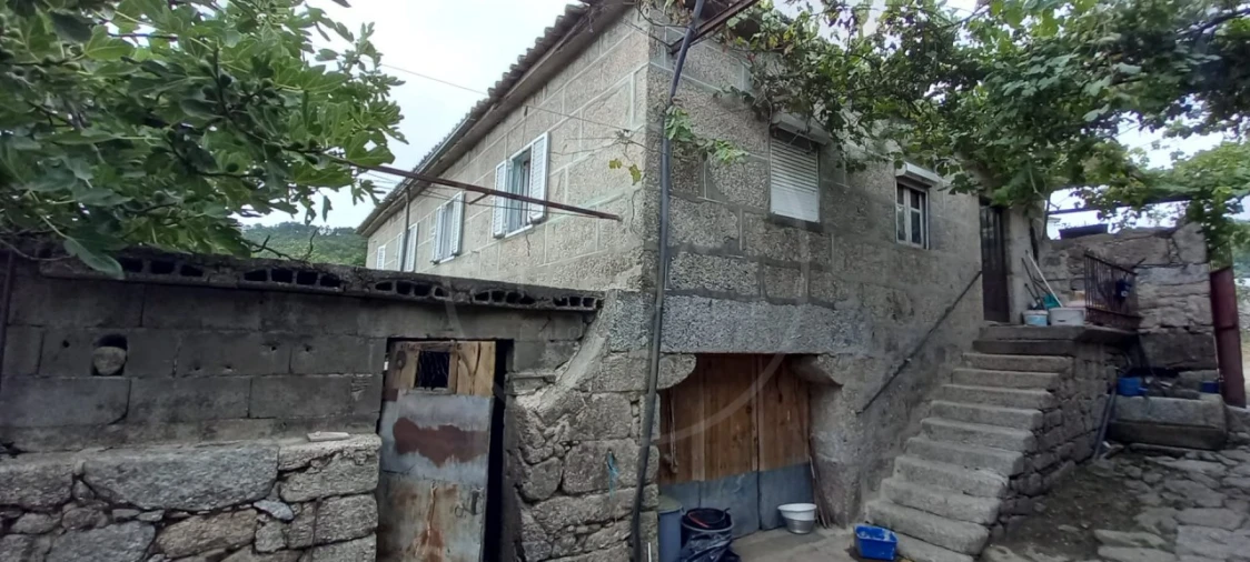 Quinta para Venda em São Gens Foto 2