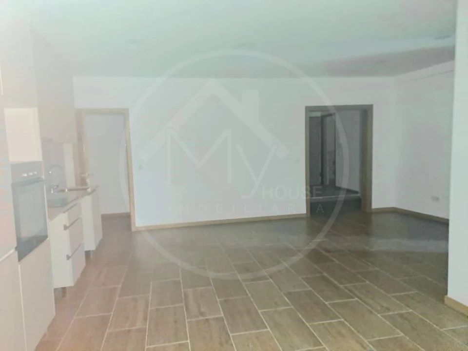 Apartamento T2 para Venda em Santa Maria Maior Foto 8