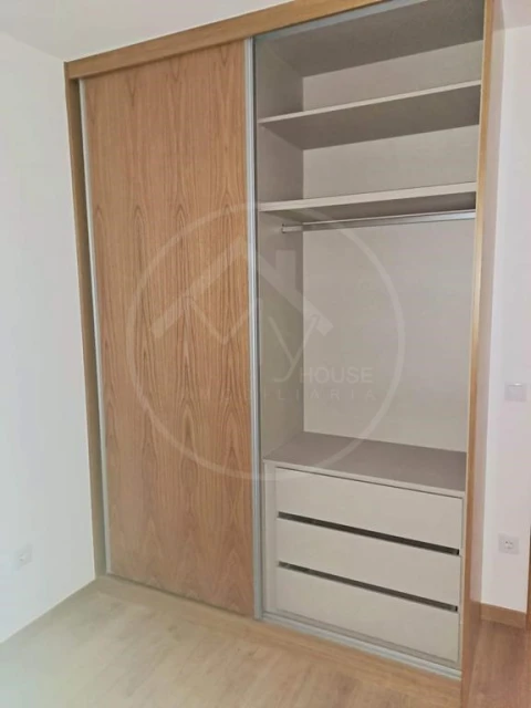 Apartamento T2 para Venda em Santa Maria Maior