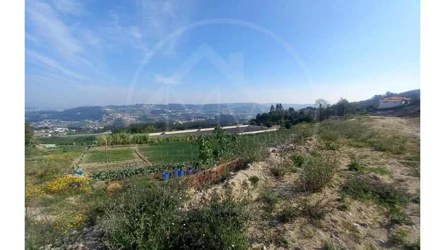 Terreno para Venda em Abação e Gémeos