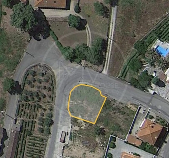 Terreno para Venda em Sabrosa Foto 3