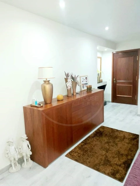 Apartamento T3 para Venda em Santa Maria Maior