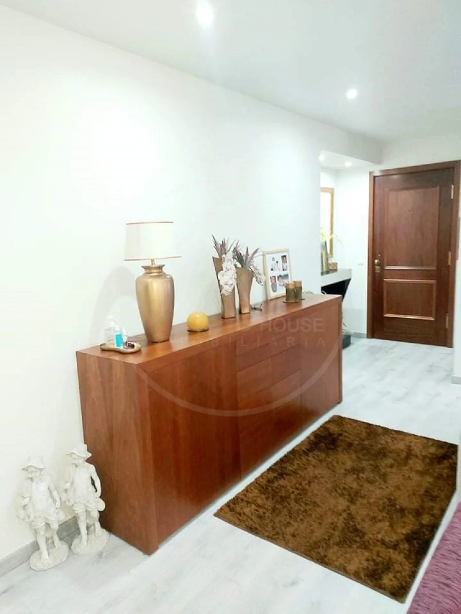 Apartamento T3 para Venda em Santa Maria Maior Foto 8