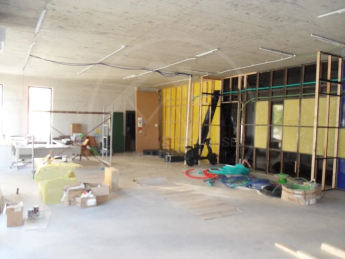 Escritório para Arrendamento em Mateus Foto 4