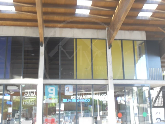 Escritório para Arrendamento em Mateus Foto 6