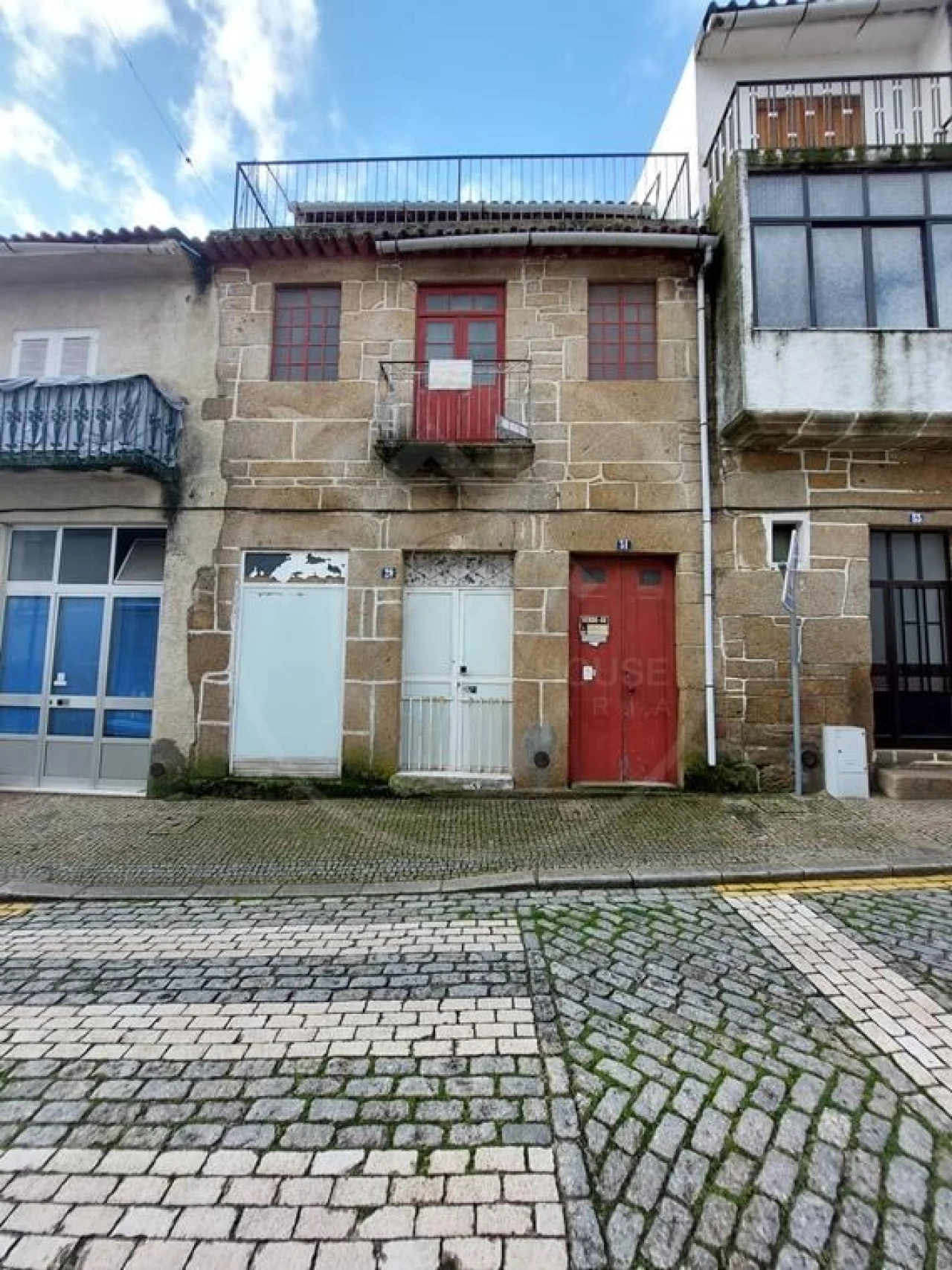 Moradia T4 para Venda em Murça Foto 1