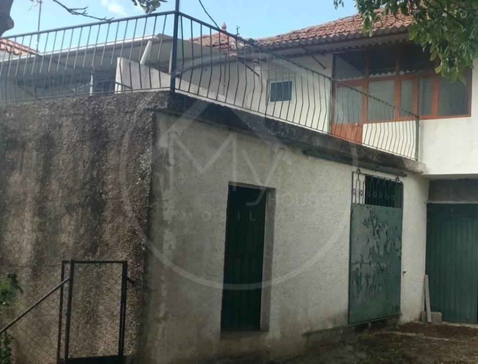 Moradia T3 para Venda em Lebução, Fiães e Nozelos Foto 3