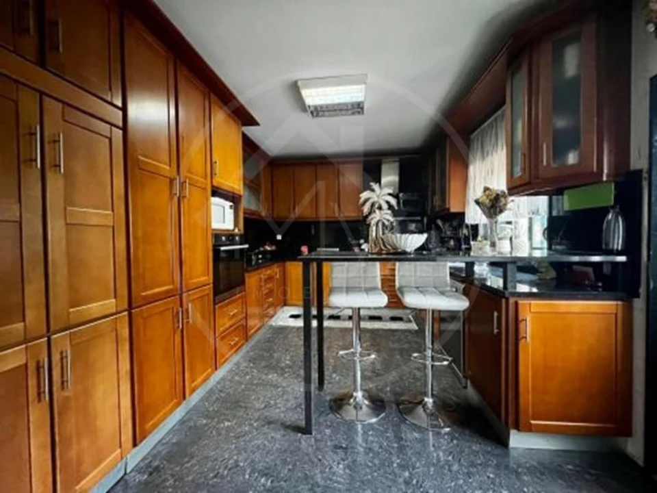 Moradia T5 para Venda em Campo e Sobrado Foto 21